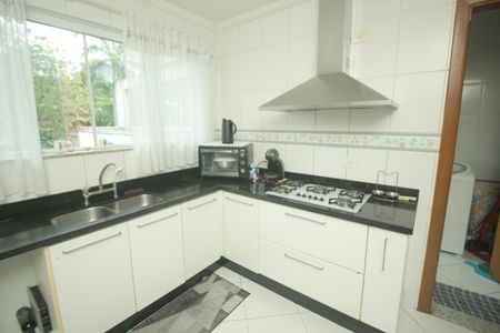 Casa à venda com 289m², 3 quartos e 6 vagasCozinha