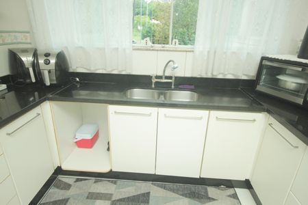 Casa à venda com 289m², 3 quartos e 6 vagasCozinha