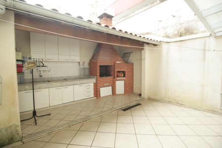 Casa à venda com 289m², 3 quartos e 6 vagasChurrasqueira