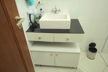 Casa à venda com 289m², 3 quartos e 6 vagasBanheiro da Suíte 2