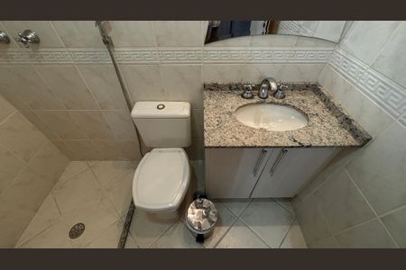 Apartamento para alugar com 149m², 2 quartos e 3 vagasBanheiro