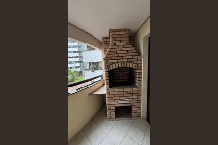 Apartamento para alugar com 149m², 2 quartos e 3 vagasCozinha Varanda - Churrasqueira