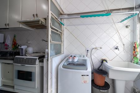 Apartamento para alugar com 73m², 2 quartos e 1 vaga Apartamento para alugar com 73m², 2 quartos e 1 vagaÁrea de Serviço