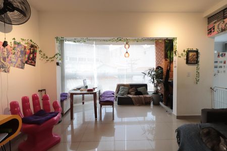 Apartamento para alugar com 61m², 2 quartos e 1 vagaSala