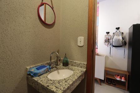 Apartamento para alugar com 61m², 2 quartos e 1 vagaLavabo