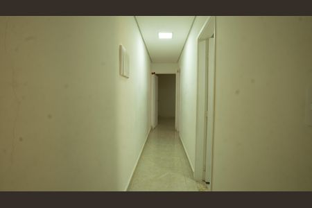 Casa à venda com 113m², 1 quarto e 2 vagasCorredor para os Quartos