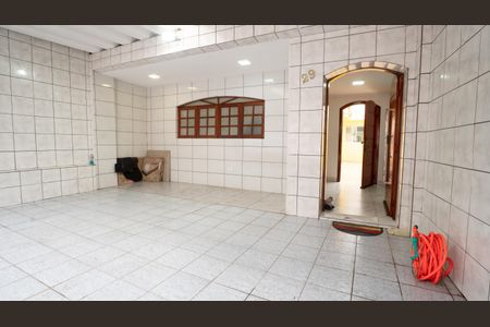 Casa à venda com 113m², 1 quarto e 2 vagasGaragem