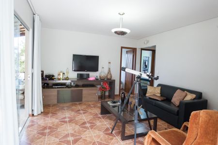 sala de casa de condomínio à venda com 5 quartos, 4500m² em Retiro do Chalé, Brumadinho