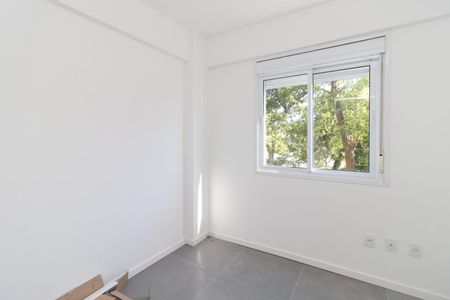 Quarto 1 de apartamento para alugar com 2 quartos, 48m² em Cavalhada, Porto Alegre