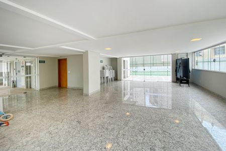 Apartamento à venda com 127m², 4 quartos e 3 vagas Apartamento à venda com 127m², 4 quartos e 3 vagasÁrea comum - Salão de festas