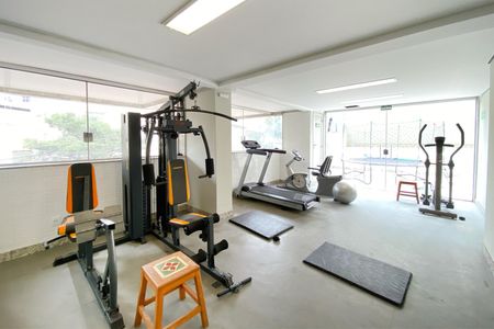 Apartamento à venda com 127m², 4 quartos e 3 vagas Apartamento à venda com 127m², 4 quartos e 3 vagasÁrea comum - Academia