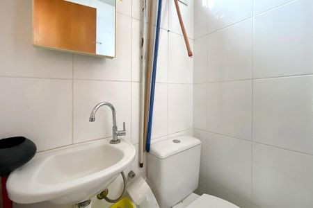 Apartamento à venda com 127m², 4 quartos e 3 vagas Apartamento à venda com 127m², 4 quartos e 3 vagasBanheiro de serviço