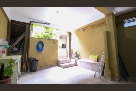 Casa para alugar com 210m², 3 quartos e 1 vaga