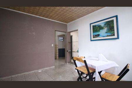 Casa para alugar com 210m², 3 quartos e 1 vaga