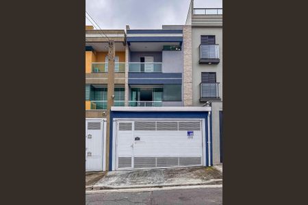 Casa à venda com 254m², 3 quartos e 4 vagasFachada