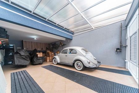 Casa à venda com 254m², 3 quartos e 4 vagasGaragem
