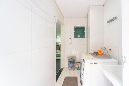 Casa à venda com 254m², 3 quartos e 4 vagasÁrea de Serviço