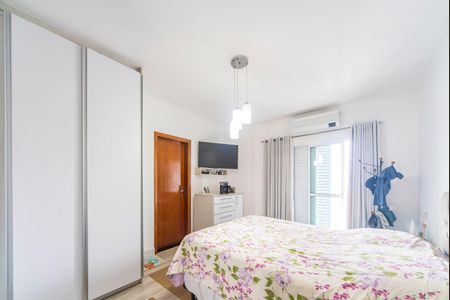 Casa à venda com 254m², 3 quartos e 4 vagasQuarto 3