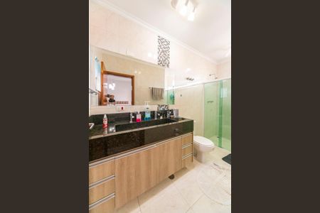 Casa à venda com 254m², 3 quartos e 4 vagasBanheiro do Quarto 3