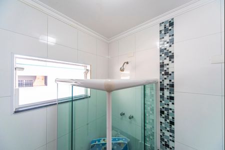 Casa à venda com 254m², 3 quartos e 4 vagasBanheiro do Quarto 1