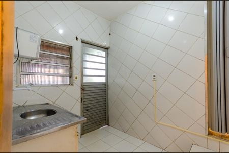 Casa para alugar com 50m², 1 quarto e sem vaga Casa para alugar com 50m², 1 quarto e sem vagaCozinha