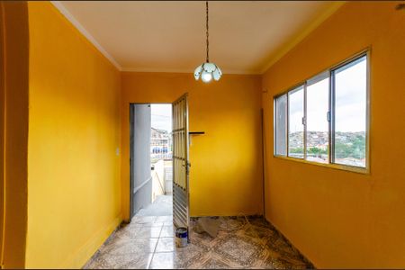 Casa para alugar com 50m², 1 quarto e sem vaga Casa para alugar com 50m², 1 quarto e sem vagaSala