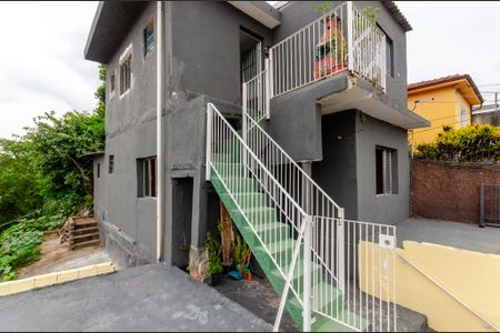 Casa para alugar com 50m², 1 quarto e sem vaga Casa para alugar com 50m², 1 quarto e sem vagaÁrea externa