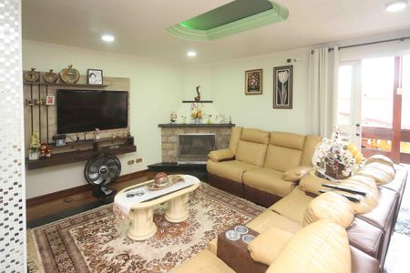 Casa à venda com 3 quartos, 262m² em Vila Rica, São Paulo