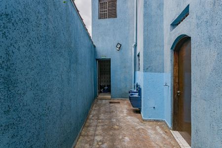 Casa para alugar com 265m², 5 quartos e 1 vagaQuintal