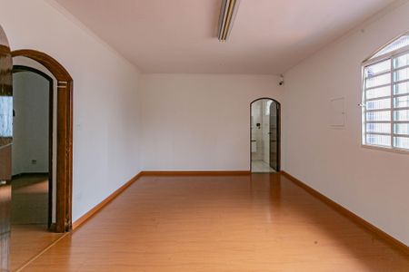 Casa para alugar com 265m², 5 quartos e 1 vagaQuarto 4