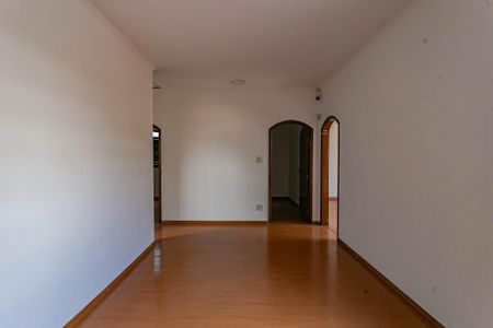 Casa para alugar com 265m², 5 quartos e 1 vagaQuarto 2