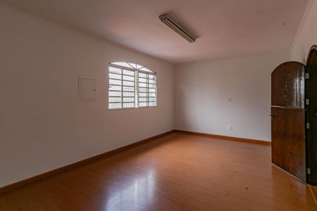 Casa para alugar com 265m², 5 quartos e 1 vagaQuarto 5