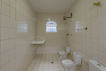 Casa para alugar com 265m², 5 quartos e 1 vagaBanheiro 2