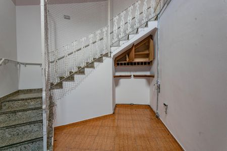 Casa para alugar com 265m², 5 quartos e 1 vagaHall