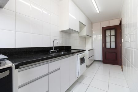 Casa à venda com 200m², 3 quartos e 2 vagasCozinha 