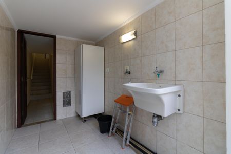 Casa à venda com 200m², 3 quartos e 2 vagasLavanderia