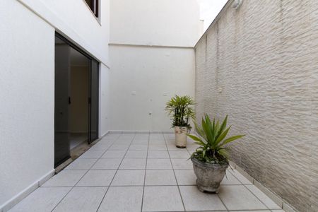 Casa à venda com 200m², 3 quartos e 2 vagasQuintal