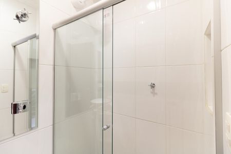 Casa à venda com 200m², 3 quartos e 2 vagasBanheiro Social 