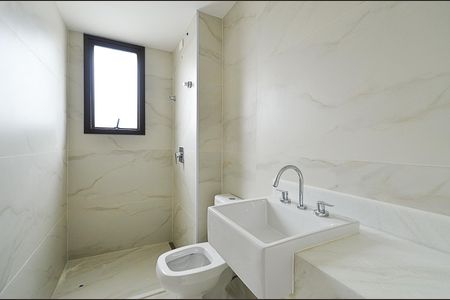 Apartamento à venda com 67m², 2 quartos e 2 vagasBanheiro Suíte