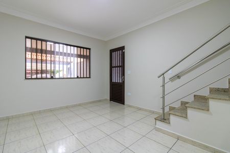 Sala de casa para alugar com 3 quartos, 220m² em Jardim Rosa de Franca, Guarulhos