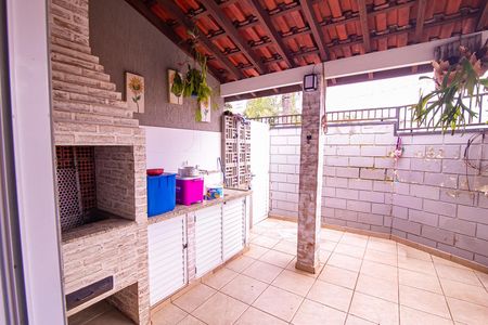 Casa de condomínio para alugar com 60m², 1 quarto e 2 vagasChurrasqueira