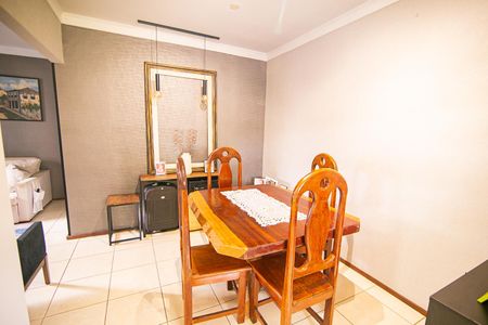 Casa de condomínio para alugar com 60m², 1 quarto e 2 vagasSala de jantar