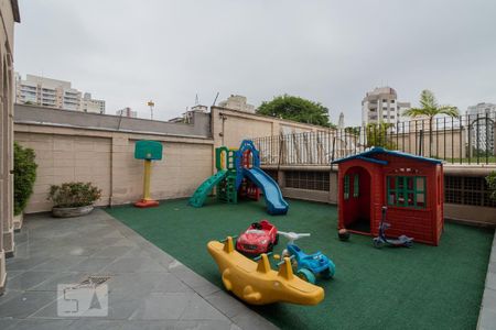 Apartamento para alugar com 65m², 2 quartos e 1 vaga Apartamento para alugar com 65m², 2 quartos e 1 vagaÁrea comum - Playground