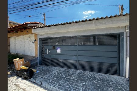 Casa à venda com 130m², 4 quartos e 2 vagasFachada/Placa