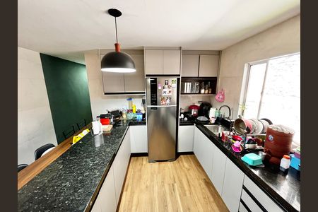 Casa à venda com 130m², 4 quartos e 2 vagasCozinha