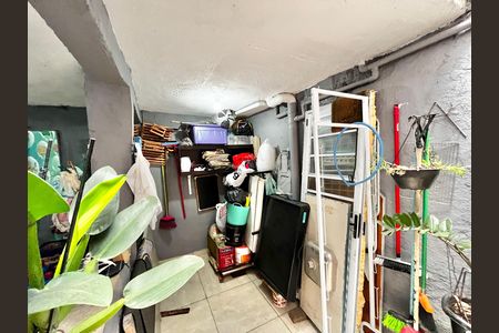 Casa à venda com 130m², 4 quartos e 2 vagasQuintal