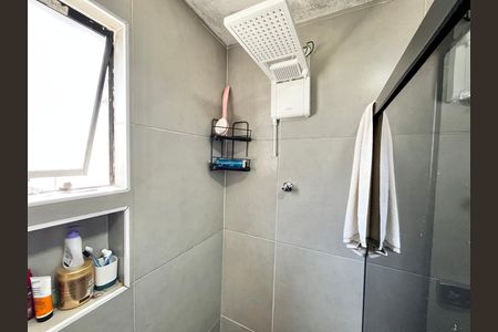 Casa à venda com 130m², 4 quartos e 2 vagasQuarto de Serviço Banheiro