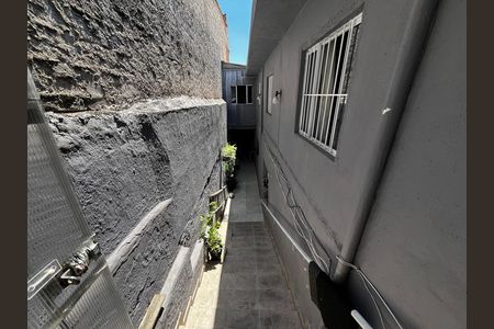 Casa à venda com 130m², 4 quartos e 2 vagasCorredor