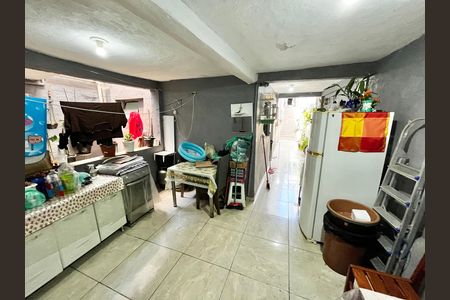 Casa à venda com 130m², 4 quartos e 2 vagasQuintal