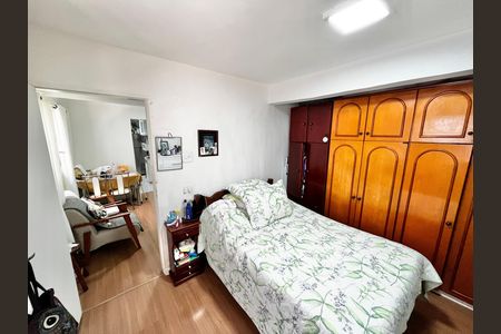 Casa à venda com 130m², 4 quartos e 2 vagasQuarto 4